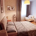 Lux-apartment In Medieval Part Of Old شقة *